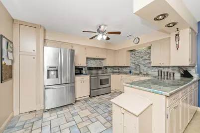 4405 S 29th Street, Kalamazoo, MI 49048 - Photo 3