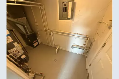 22765 Rosalind Avenue, Eastpointe, MI 48021 - Photo 15