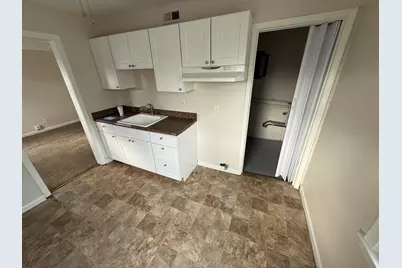 22765 Rosalind Avenue, Eastpointe, MI 48021 - Photo 13