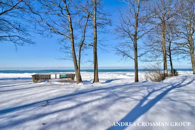 27 Third Street, South Haven, MI 49090 - Photo 3