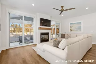 27 3rd St, South Haven, MI 49090 - Photo 21