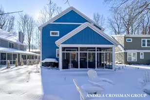 27 3rd St, South Haven, MI 49090 - Photo 49