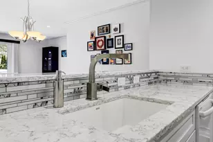 814 York Ave, Holland, MI 49423 - Photo 11