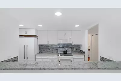 814 York Avenue, Holland, MI 49423 - Photo 7