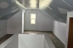 912 Den Hertog St SW, Wyoming, MI 49509 - Photo 9