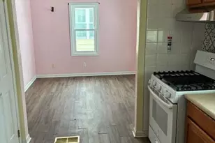 912 Den Hertog St SW, Wyoming, MI 49509 - Photo 17