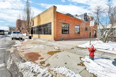 132 W Cortland Street, Jackson, MI 49201 - Photo 1