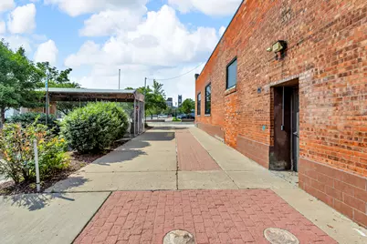 132 W Cortland Street, Jackson, MI 49201 - Photo 5
