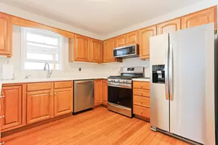 1005 Winchester Ct, Niles, MI 49120 - Photo 7