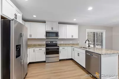 907 Apple Ridge Court, Allegan, MI 49010 - Photo 9