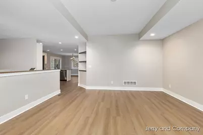 907 Apple Ridge Court, Allegan, MI 49010 - Photo 7