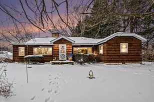 3633 Lakeshore Dr, Saint Joseph, MI 49085 - Photo 1