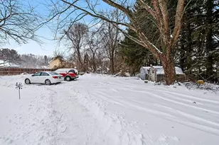 3633 Lakeshore Dr, Saint Joseph, MI 49085 - Photo 25