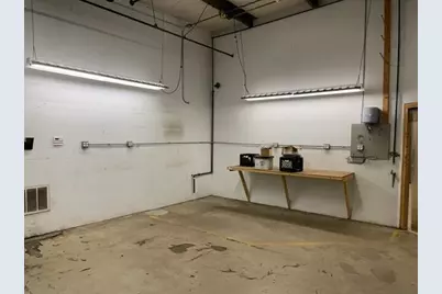 1126 E Napier Avenue, Benton Harbor, MI 49022 - Photo 9