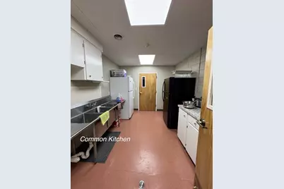 1627 W Lakewood Boulevard, Holland, MI 49424 - Photo 7