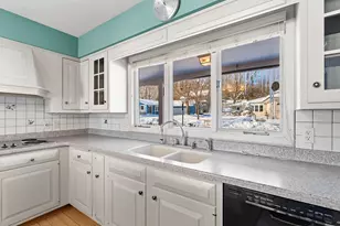 10544 Wildwood Cir, Richland, MI 49083 - Photo 7