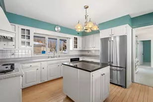 10544 Wildwood Cir, Richland, MI 49083 - Photo 5