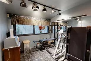 22900 Thorncliffe St, Southfield, MI 48033 - Photo 15