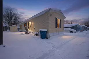 333 E Lakewood Blvd, Holland, MI 49424 - Photo 1