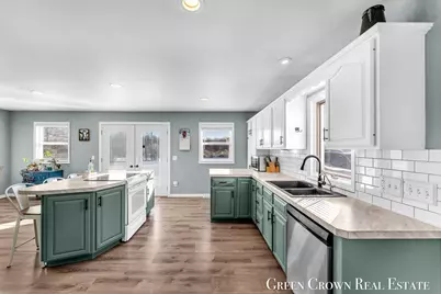 12449 S Catalpa Avenue, Grant, MI 49327 - Photo 7