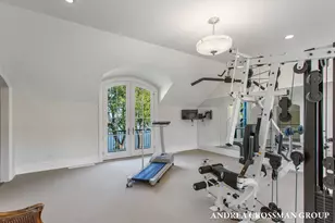 1933 S Shore Dr, Holland, MI 49423 - Photo 91