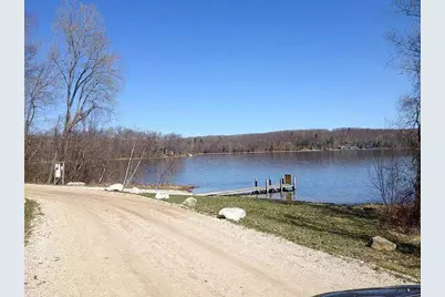 6772 N Claeys Drive, Fountain, MI 49410 - Photo 11