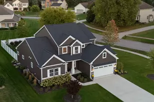 2600 Bell Cir, Stevensville, MI 49127 - Photo 1