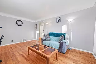 2018 Duiker Ave NE, Grand Rapids, MI 49505 - Photo 9