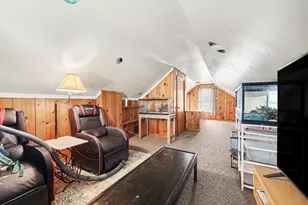 2018 Duiker Ave NE, Grand Rapids, MI 49505 - Photo 23