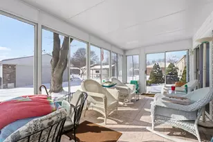 50673 Jim Dr, Chesterfield, MI 48047 - Photo 9