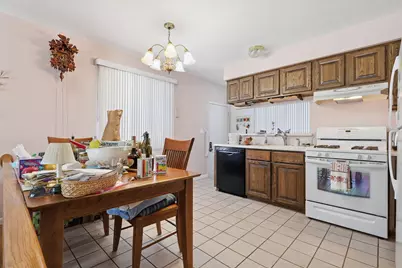 50673 Jim Drive, Chesterfield, MI 48047 - Photo 7