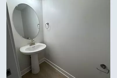 1573 N Village Circle, Kalamazoo, MI 49009 - Photo 7