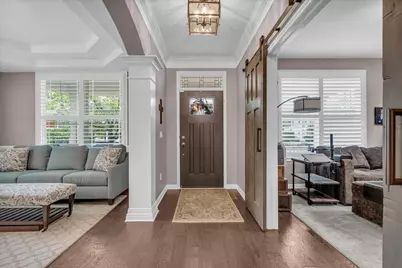 303 Terry Avenue, Rochester, MI 48307 - Photo 3