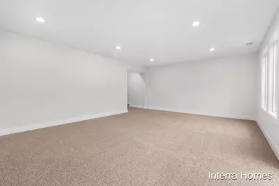 1575 N Village Circle, Kalamazoo, MI 49009 - Photo 19