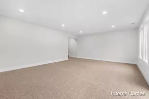 1575 N Village Cir, Kalamazoo, MI 49009 - Photo 19