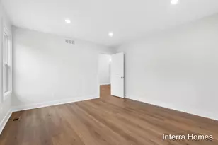 1575 N Village Cir, Kalamazoo, MI 49009 - Photo 15