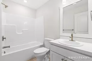 1571 N Village Cir, Kalamazoo, MI 49009 - Photo 11