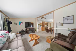 809 Missouri River Dr, Adrian, MI 49221 - Photo 7