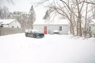 2105 Mary Ave, Lansing, MI 48910 - Photo 11