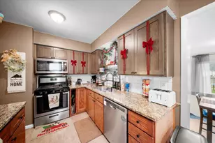 2690 Pinehurst Rd, Norton Shores, MI 49441 - Photo 13