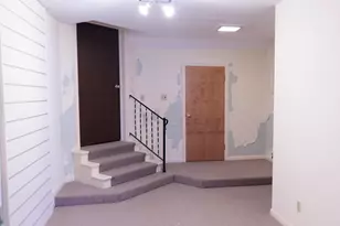 208 W Erie St, Albion, MI 49224 - Photo 45