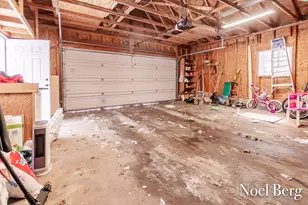 340 E River Rd, Muskegon, MI 49445 - Photo 31