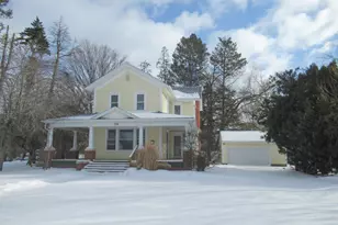 114 S Lakeview St, Sturgis, MI 49091 - Photo 1