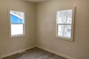 201 Swedish Dr, Battle Creek, MI 49037 - Photo 11