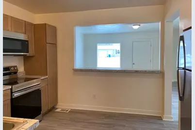 201 Swedish Drive, Battle Creek, MI 49037 - Photo 5