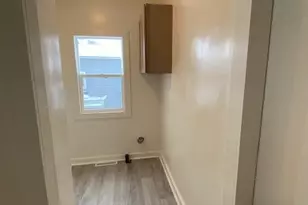 201 Swedish Dr, Battle Creek, MI 49037 - Photo 13