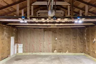 201 Swedish Dr, Battle Creek, MI 49037 - Photo 25