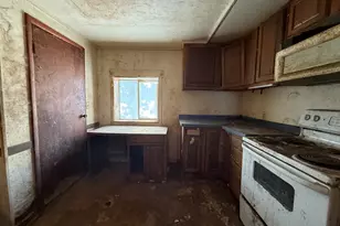 2051 Battle Creek Rd, Charlotte, MI 48813 - Photo 13