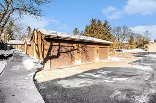 654 Greenhills Dr, Ann Arbor, MI 48105 - Photo 35