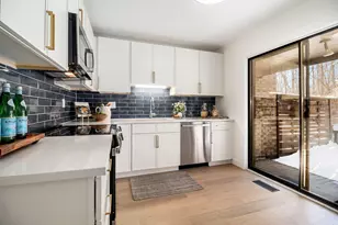 654 Greenhills Dr, Ann Arbor, MI 48105 - Photo 19